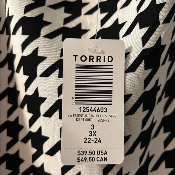 NWT Torrid size 3 Cami - Picture 2 of 2